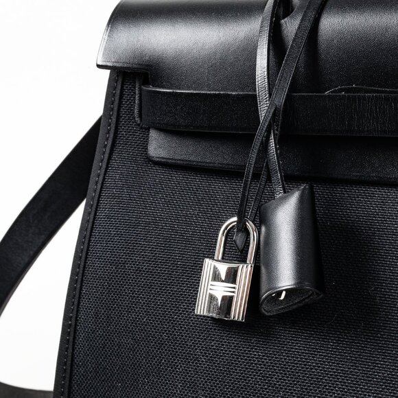 SOLD - Hermes Herbag Zip 31 Bag - Picture 11 of 16